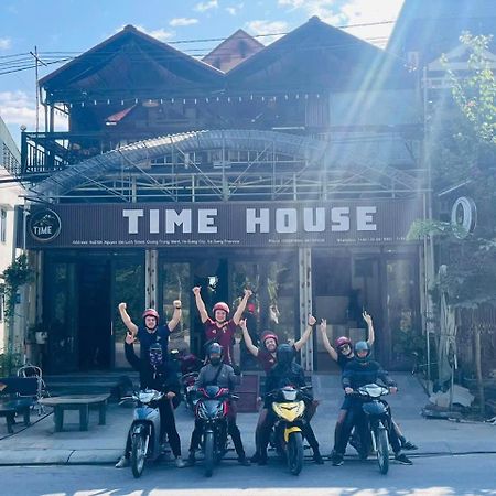 Time House - Tours & Motorbikes Rental Ha Giang Extérieur photo